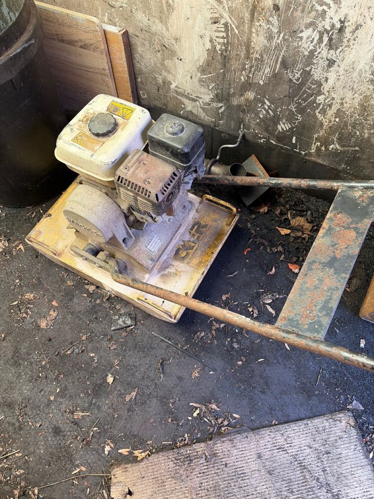 Honda Plate Compactor - Yellow, Fair Condition