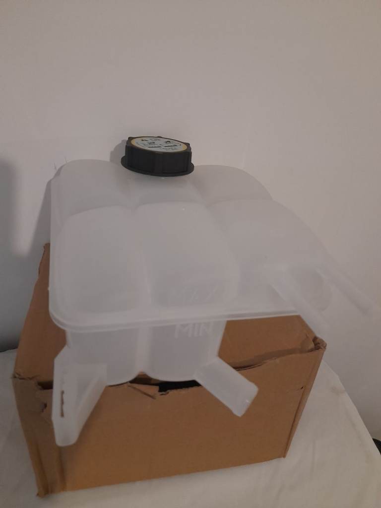 Mazda 3 coolant radiator overflow bottle tank reservoir for 04-12 mazda