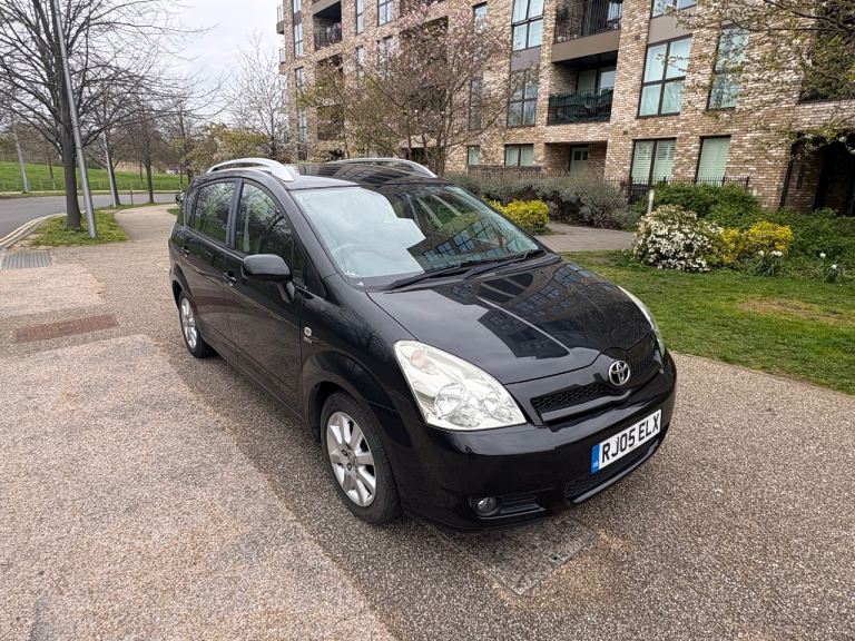 I owner from new 7 Seater Toyota VERSO 1.8 SR 2008 Auto 1.8 petrol,drives perfect,full serv.history 