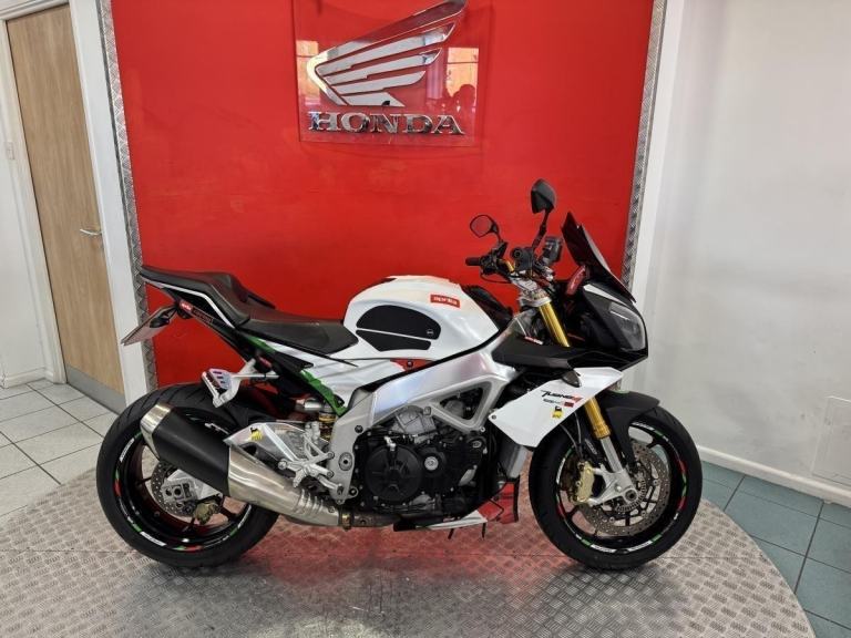 2014 '14' Aprilia Tuono V4 APRC