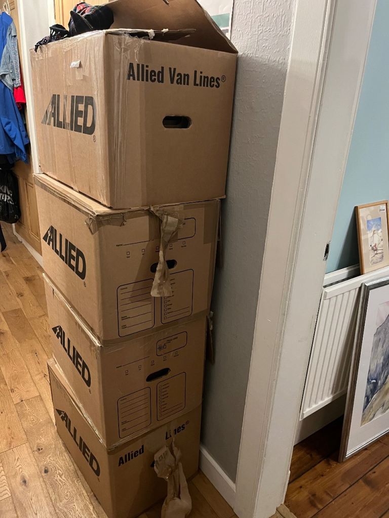 Free boxes for pickup tollcross