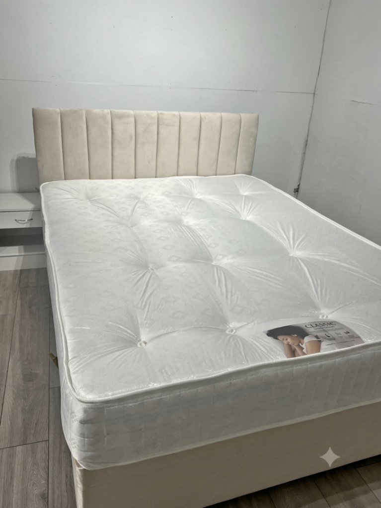 (CREAM Color ~~ 4FT Double And 4FT6 Double bed BASE WITH HEADBOARD AND MATTRESS C O D