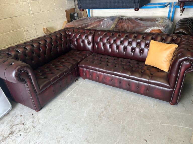 New chesterfield corner group leather