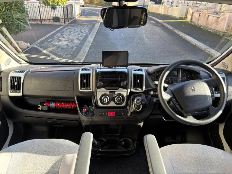 Elddis Autoquest 196 2019 6 Berth 6 Belt Rear Lounge Motorhome for sale