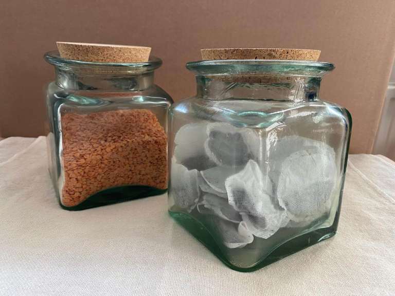 Clear Glass Storage Jar with Cork Lid –Large 15cm, Kitchen Storage/Pantry