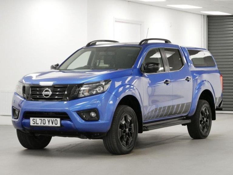 70 NISSAN NAVARA 2.3 DCI 190 BHP N-GUARD 4WD AUTOMATIC CANOPY ( NO VAT )