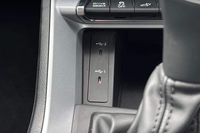  Audi Q3 TFSI e 1.4 Tfsie 45 Technik Suv 5dr Petrol Plug In Hybrid S Tronic