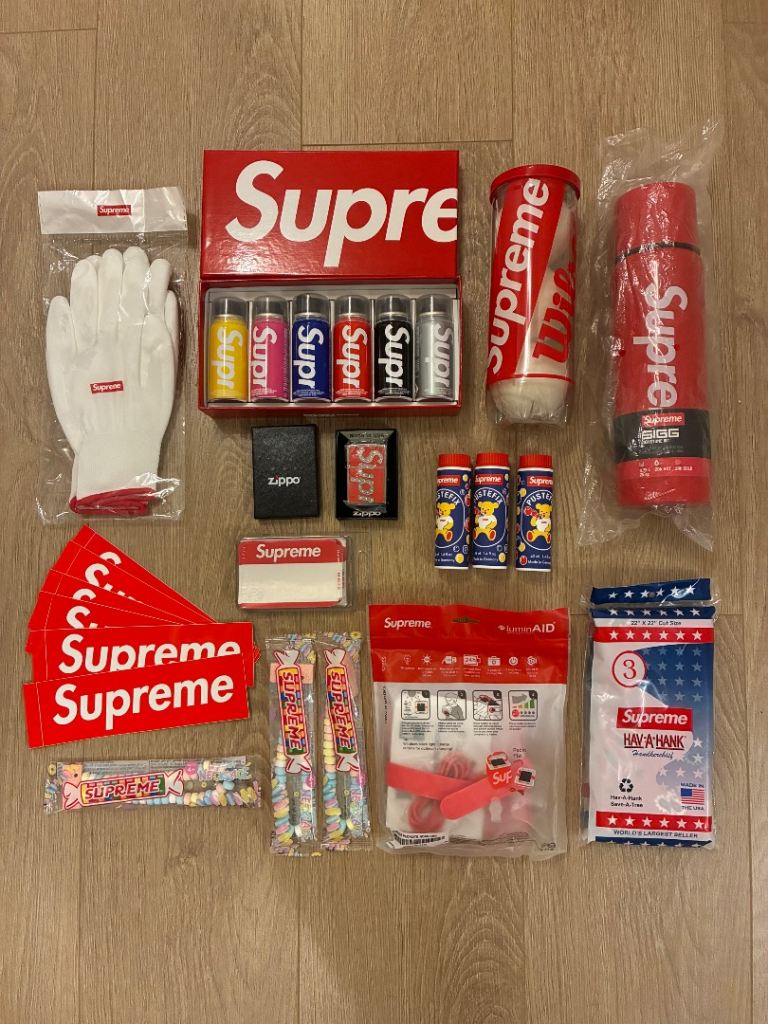 image for Supreme Accessories Bundle