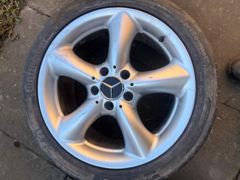 17 inch Mercedes alloy wheels 