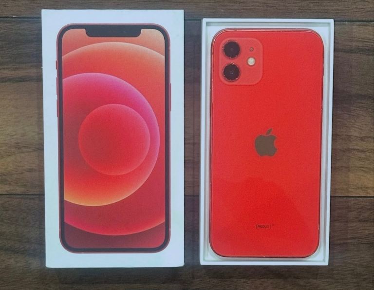 iPhone 12 Red