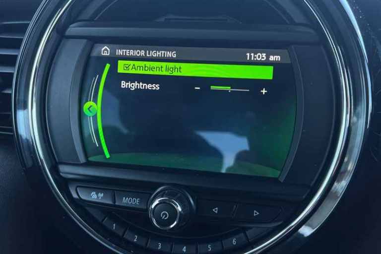 2018 MINI Hatch 1.5 Cooper Hatchback 3dr Petrol Steptronic Euro 6 (s/s) (136 ps) Hatchback Petrol...