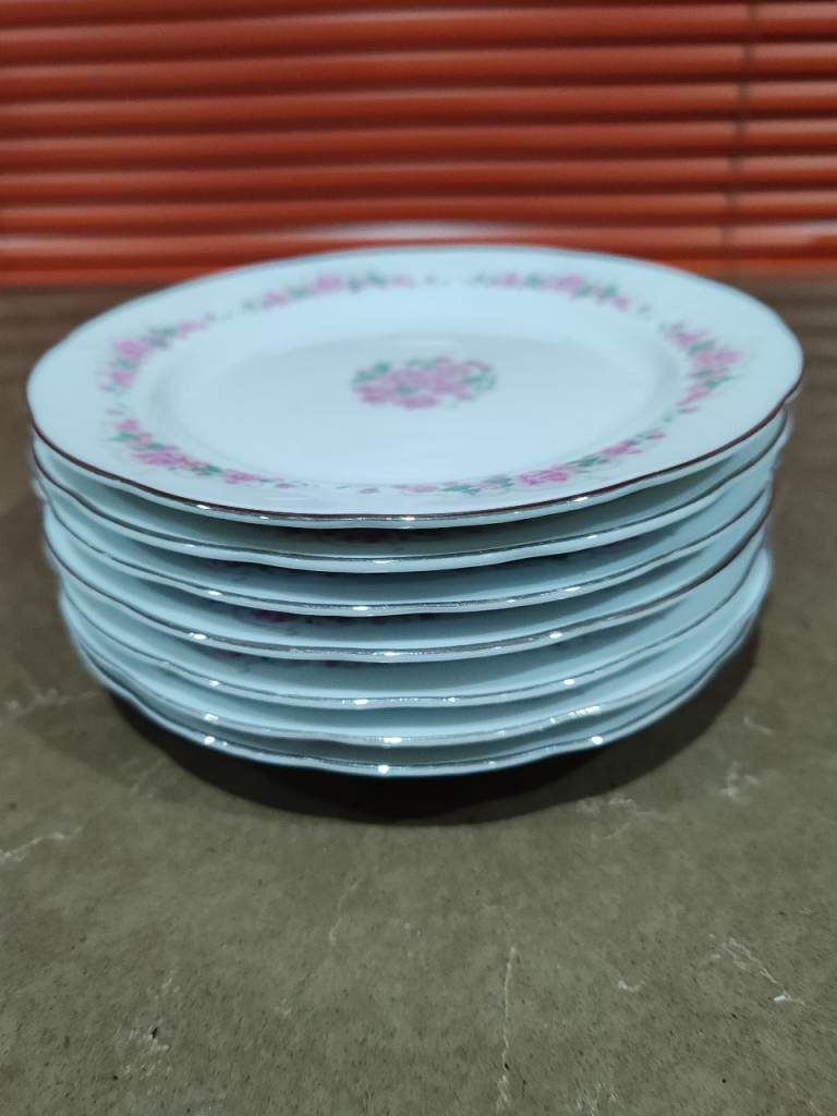 Side plates