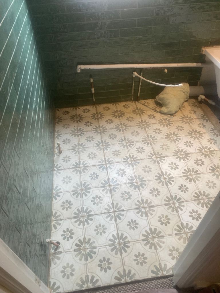 CERAMIC TILING SERVICE 