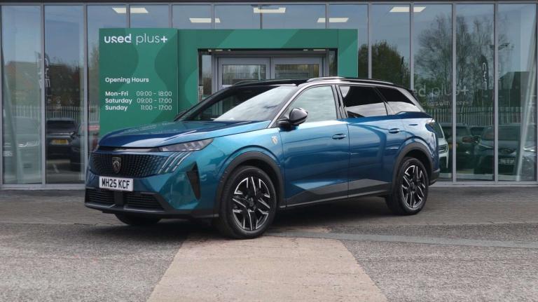 2025 Peugeot 5008 1.2 Hybrid 136 GT 5dr e-DSC6 HATCHBACK PETROL Automatic