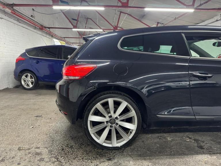 2012 Volkswagen Scirocco 2.0 TDi BlueMotion Tech GT 3dr [Nav/Leather] COUPE DIESEL Manual