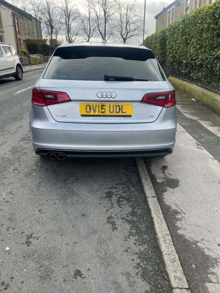 Audi, A3, Hatchback, 2015, Semi-Auto, 1968 (cc), 5 doors