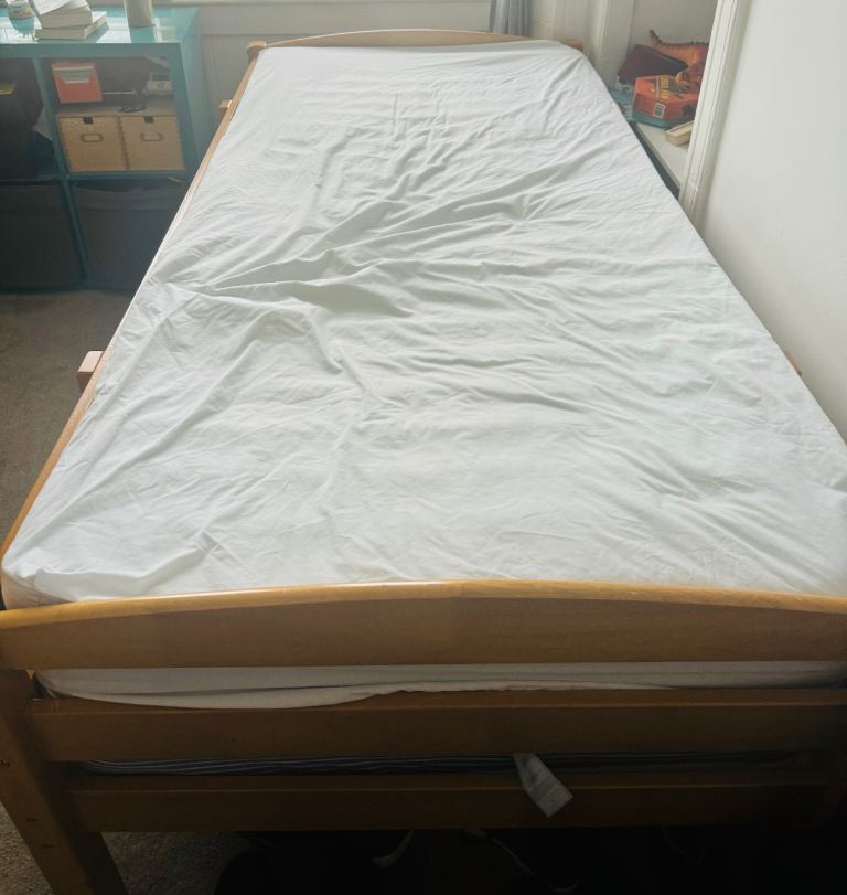 Free Single Mattress 190cm x 90cm