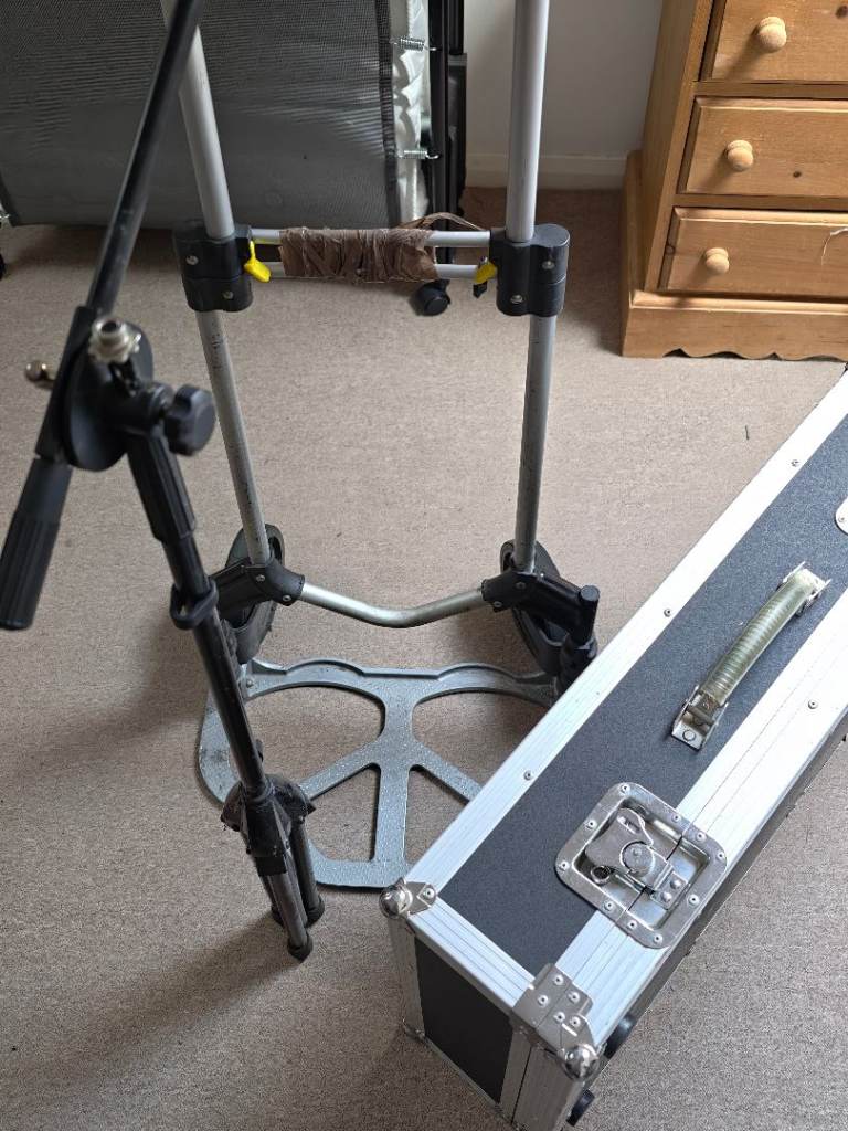 Rockcase RC 23120 B Pedalcase with mic stand, hand trolley