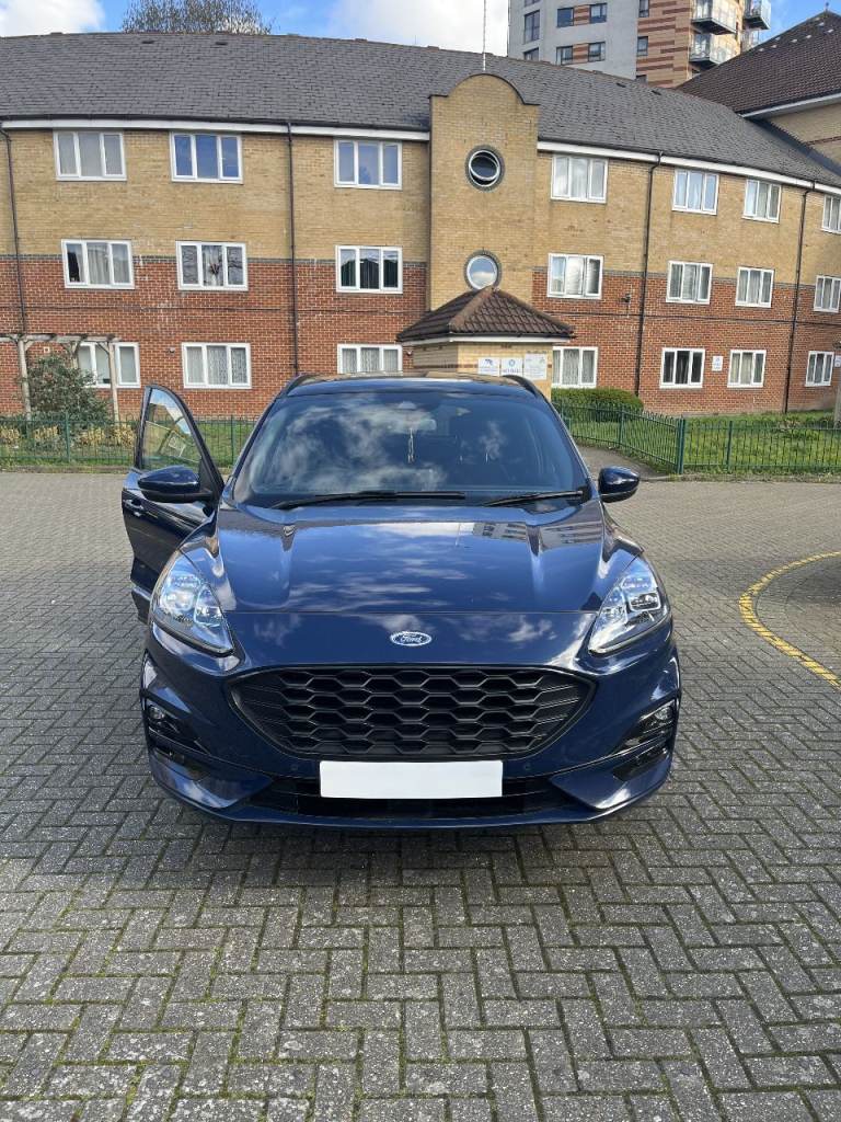 Ford, KUGA ST LINE X PHEV 2.5L, 5 doors