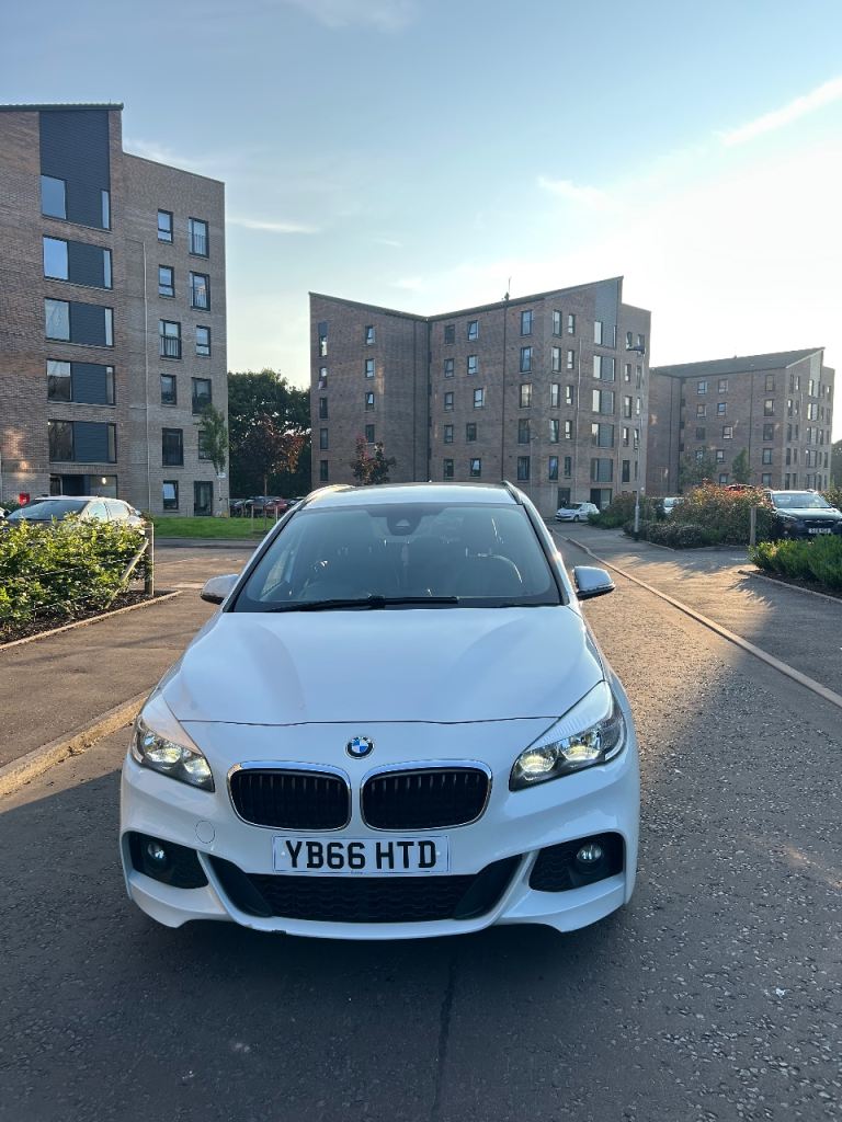 BMW, 2 SERIES, Estate, 2016, Automatic , 1995 (cc), 5 doors