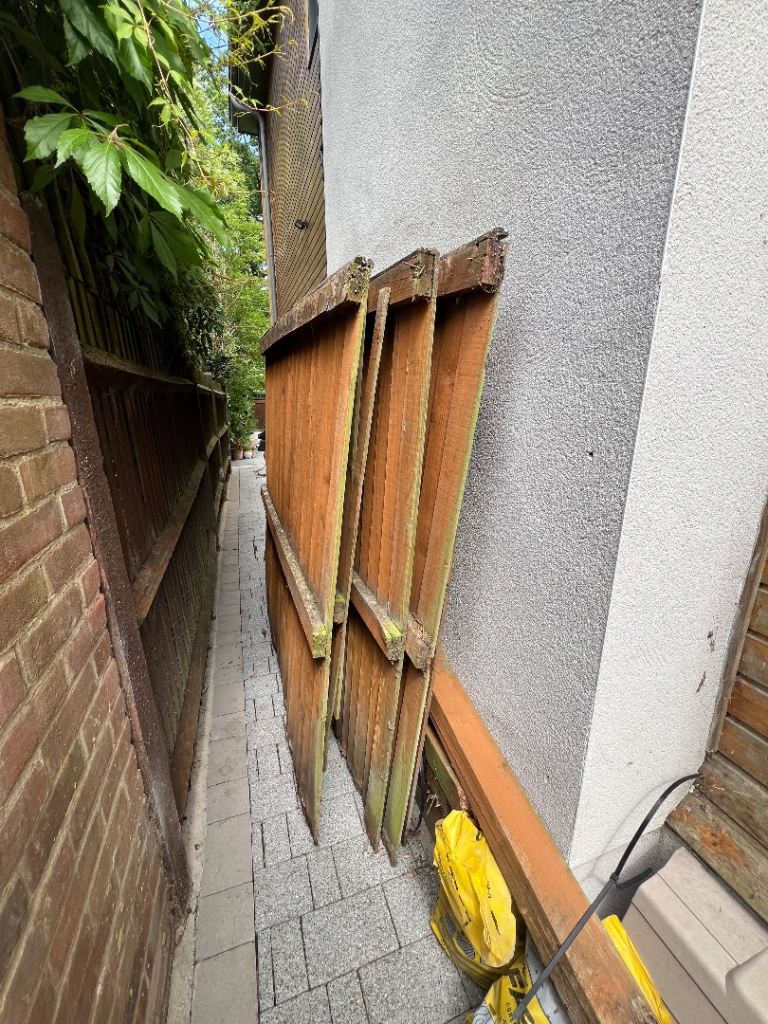 Fence panels and posts 