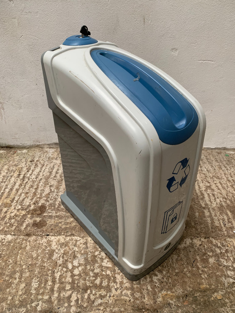 Confidential Paper Waste Container With Key