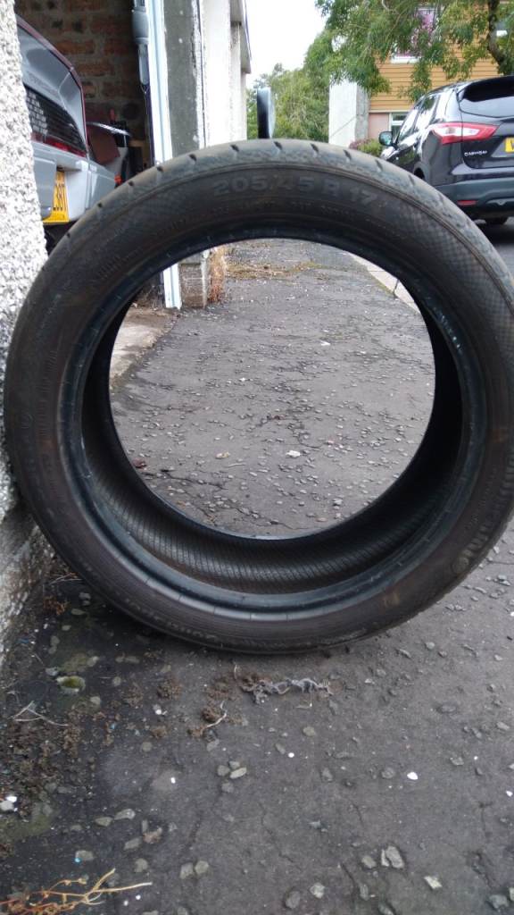 205 45 17 Continental Run flat tyres. X2