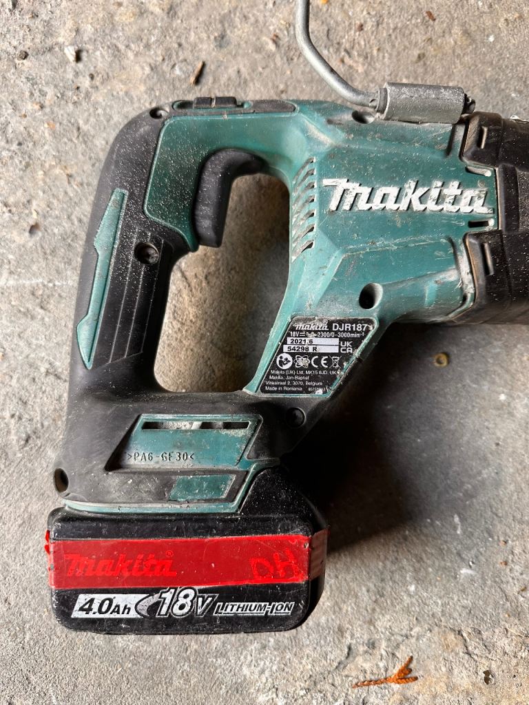**REDUCED PRICE** Makita DJR187 Reciprocating Saw
