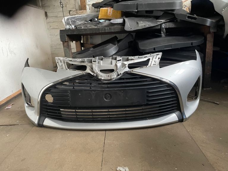 TOYOTA YARIS MK3 FACELIFT FRONT BUMPER (2014-2017) 