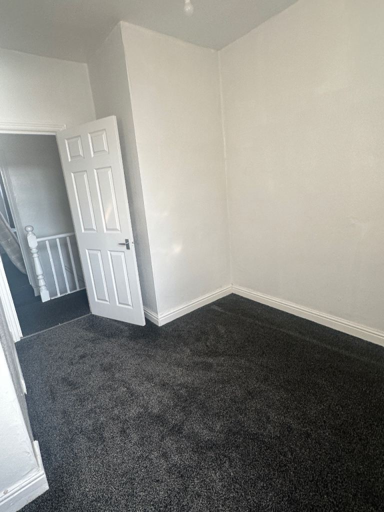 Beautiful 3 bedroom house to let near Meadowhall 
