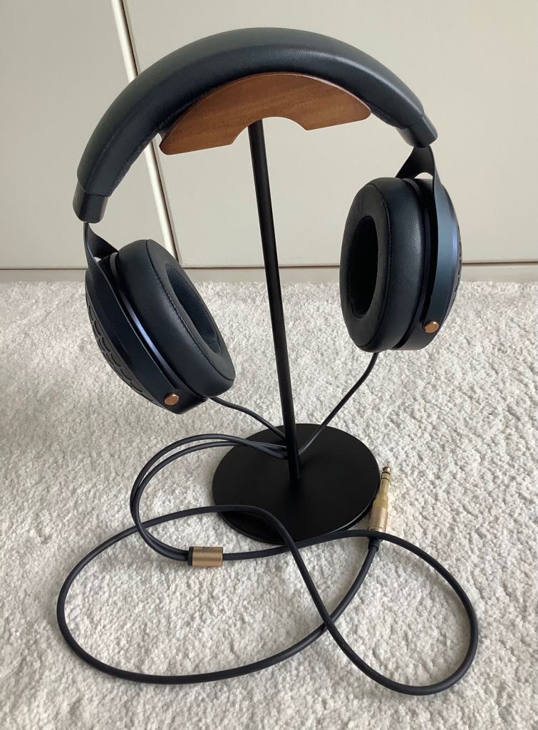 I have for sale my Focal Celestee headphones