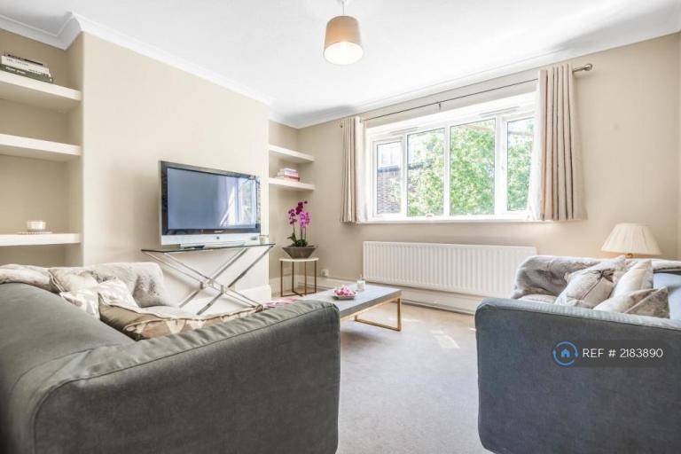 4 bedroom flat in St. John's Drive, London, SW18 (4 bed) (#2183890)