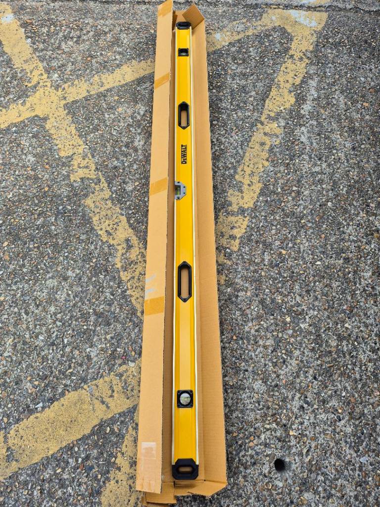 Dewalt Box Beam Level 72inch/1800mm 