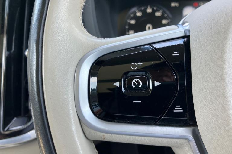 2021 Volvo V60 2.0 B5P Cross Country 5dr AWD Auto Estate Hybrid Automatic