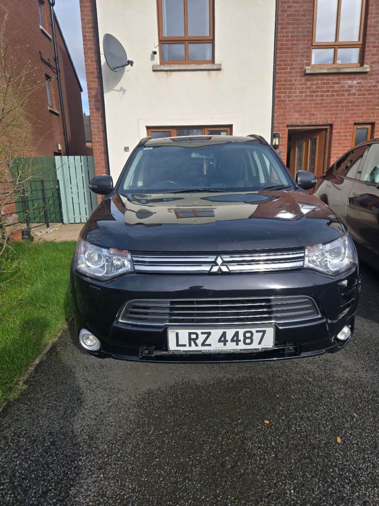 Mitsubishi, OUTLANDER, Estate, 2014, Other, 1998 (cc), 5 doors