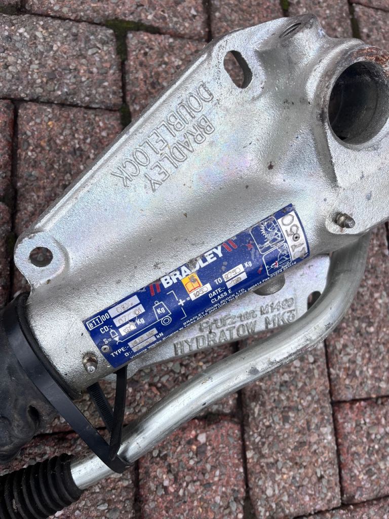 Bradley tow hitch *reduced*
