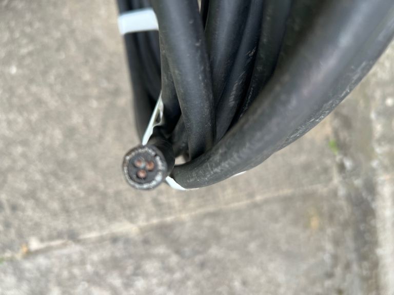 Three-core Armoured Cable 12.5m