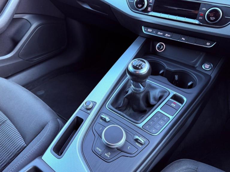  Audi A4 Avant 1.4 TFSI SE Euro 6 (s/s) 5dr Petrol Manual