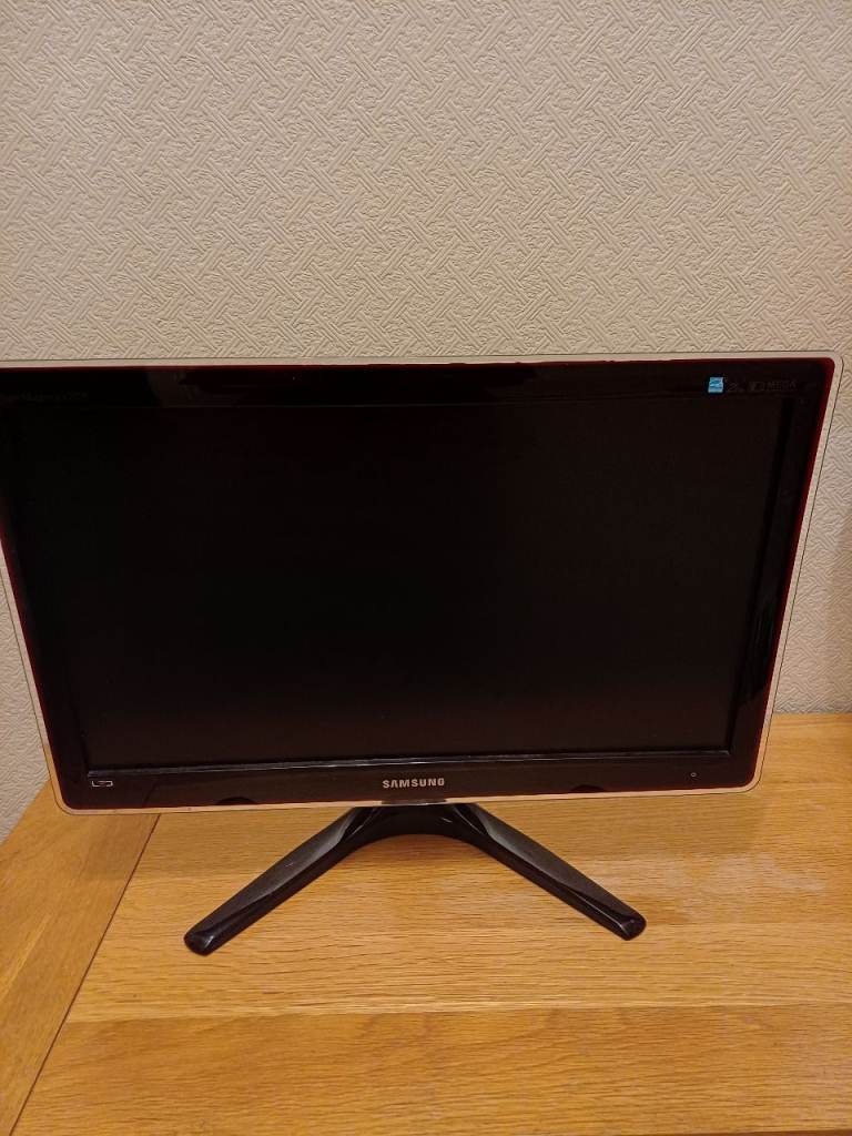 Samsung BX2335 Monitor - Black, Good Condition
