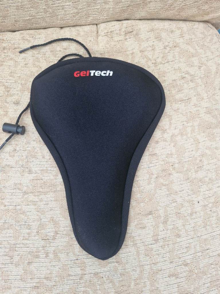 Bike seat cover 