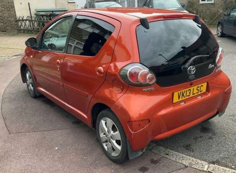Urgent Sale: Toyota Aygo 1.0 Petrol – £20 TAX – 8 Months MOT – £2,250