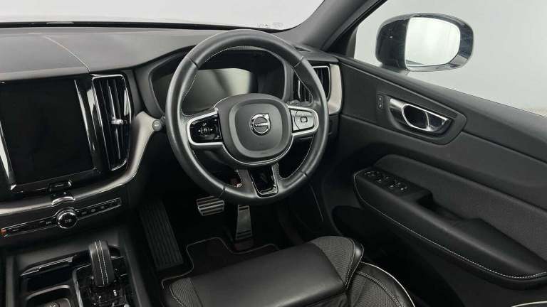 2021 Volvo XC60 R-Design, B5 AWD mild hybrid ESTATE Petrol/Electric Hybrid Automatic