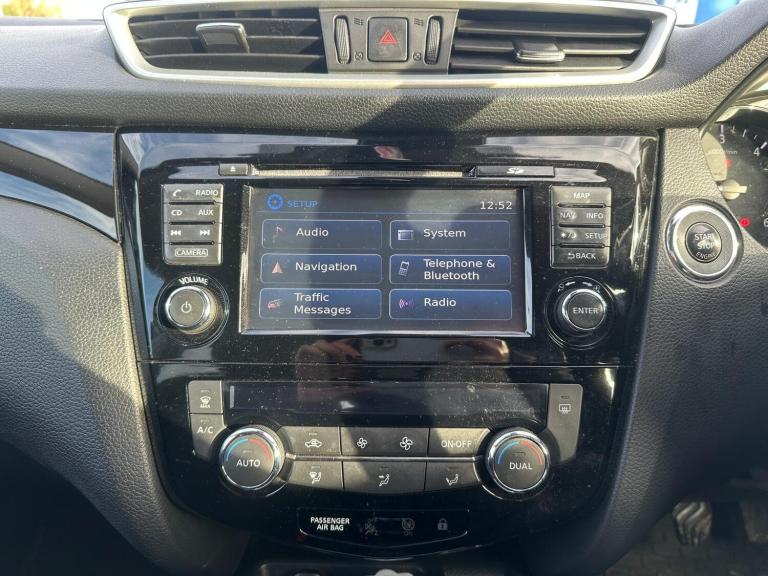 2015 Nissan Qashqai 1.5 dCi N-Tec+ 5dr HATCHBACK DIESEL Manual