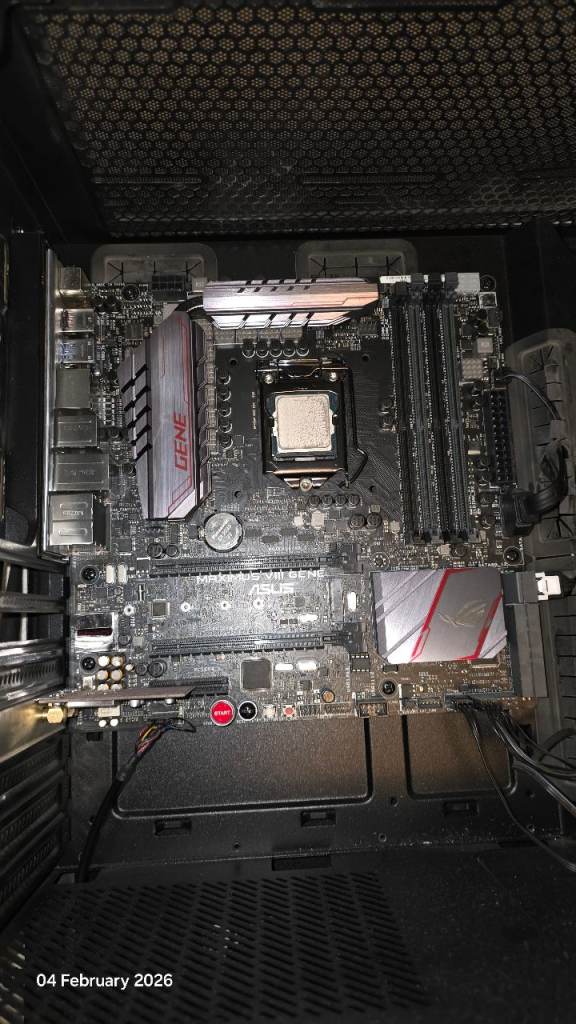 Cpu + Mob Asus Maximus VIII Gene Motherboard with i7 6700K 