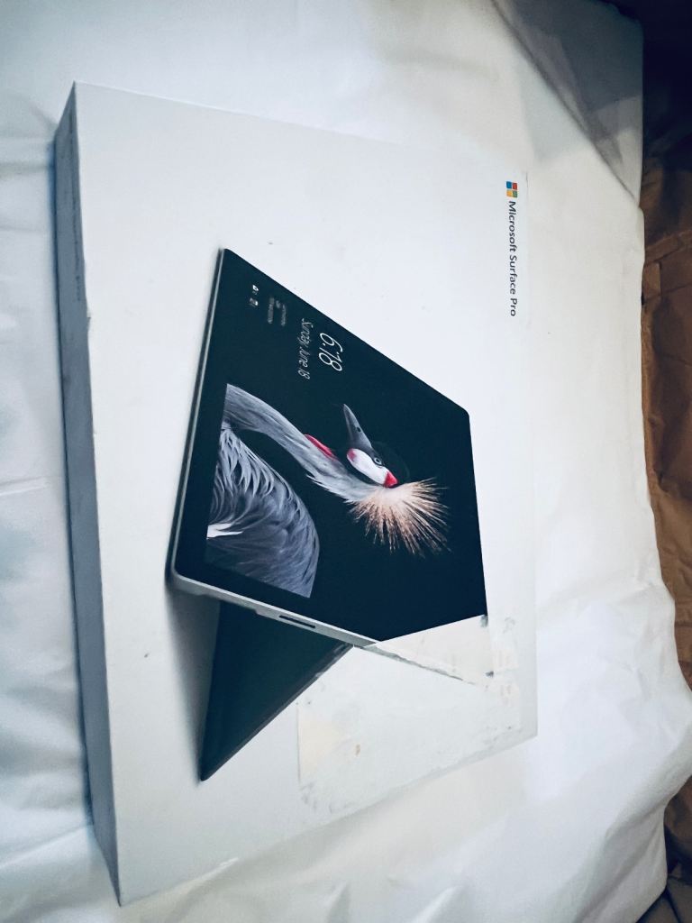 Open to offers Microsoft Surface Pro, cracked screen but working windows 10