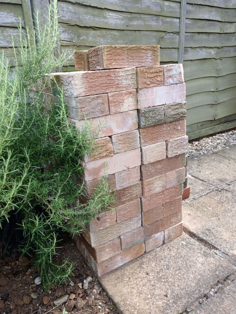 Used Bricks