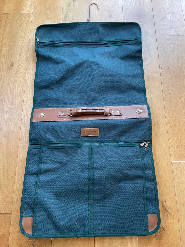 image for Vintage Gullivers Green Fabric & Faux Leather Garment/Suit Carrier - NEVER USED