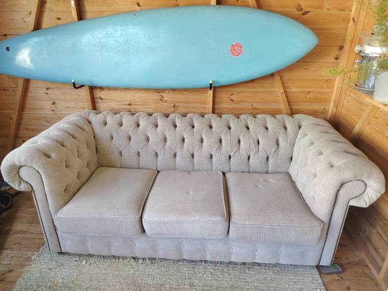 Chesterfield Style 3-Seater Sofa – Good Condition
