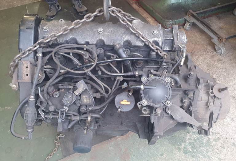 Peugeot 205 306  1.9 xud9te turbo diesel engine 