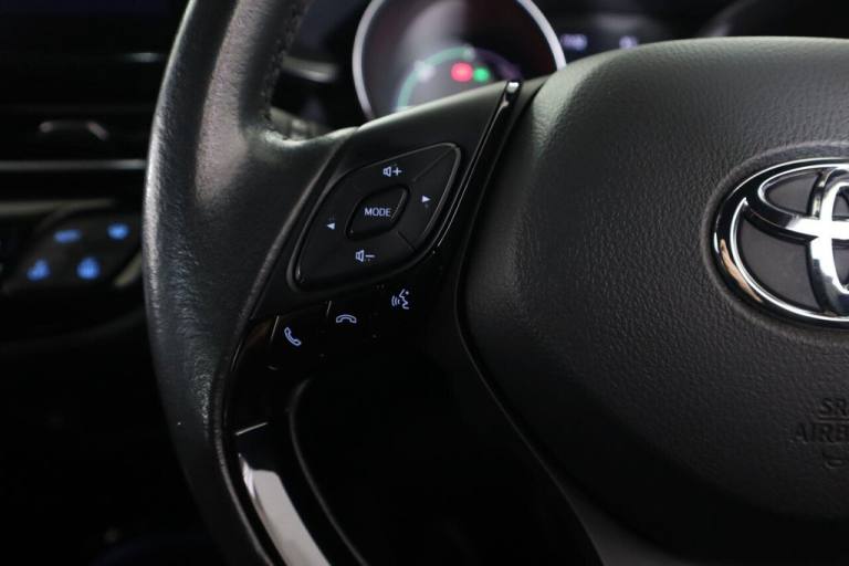 2022 Toyota C-HR 1.8 VVT-h Design CVT Euro 6 (s/s) 5dr HATCHBACK PETROL/ELECTRIC Automatic